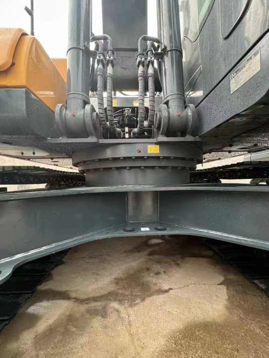 Used hyundai 225lvs Model Excavator Second Hand Machine Popular Brand Korea hyundai Hydraulic Machinery - Bagger: das Bild 4 Used hyundai 225lvs Model Excavator Second Hand Machine Popular Brand Korea hyundai Hydraulic Machinery - Bagger: das Bild 4