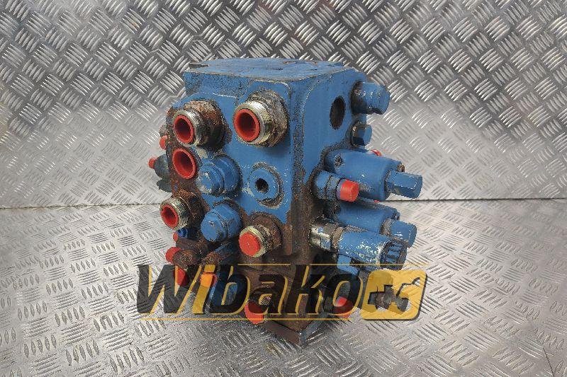 Distributor Case 721D - Hydraulik ventil für Baumaschine: das Bild 2 Distributor Case 721D - Hydraulik ventil für Baumaschine: das Bild 2