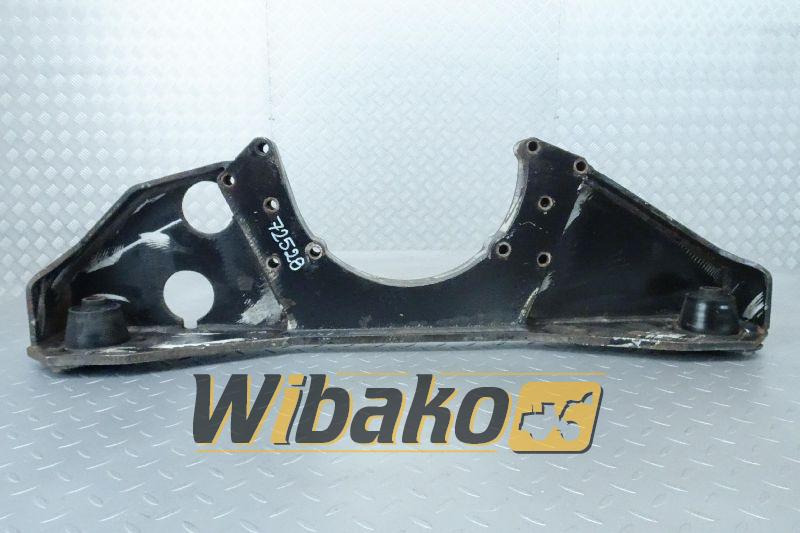 Engine mount for engine Perkins 2006 - Motor und Teile für Baumaschine: das Bild 1 Engine mount for engine Perkins 2006 - Motor und Teile für Baumaschine: das Bild 1