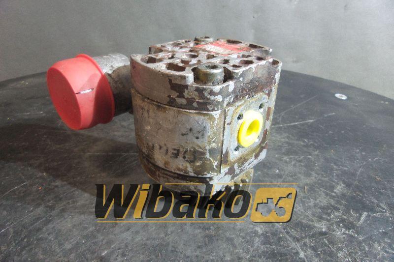 Gear pump Poclain 80970737 0943593 - Hydraulikpumpe für Baumaschine: das Bild 1 Gear pump Poclain 80970737 0943593 - Hydraulikpumpe für Baumaschine: das Bild 1