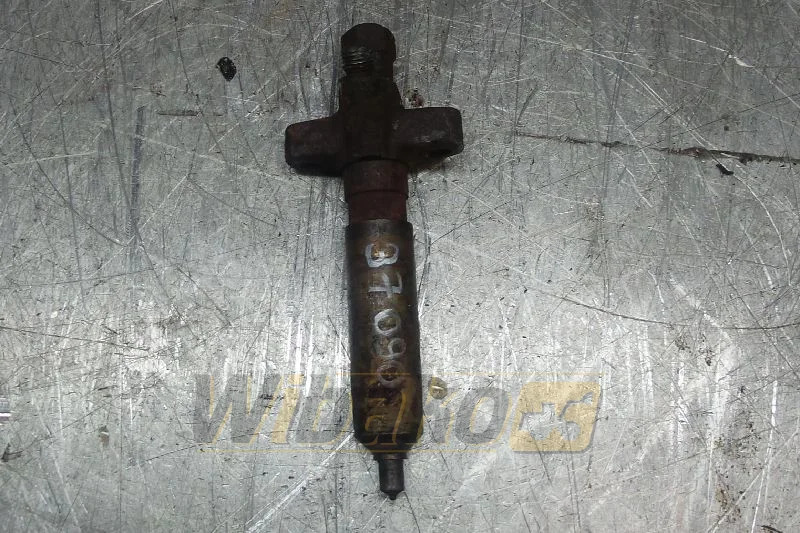 Komatsu S6D95L-1 - Injektor für Baumaschine: das Bild 1 Komatsu S6D95L-1 - Injektor für Baumaschine: das Bild 1