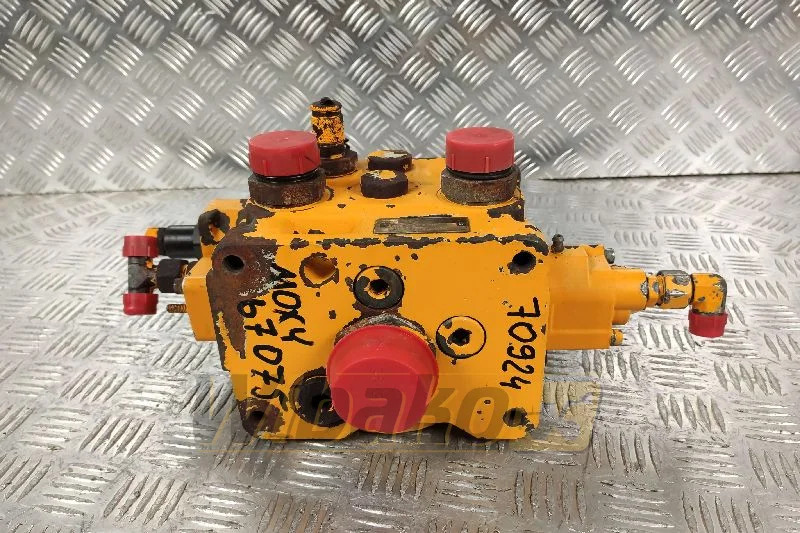 Parker H170CF-10129A501395 0122654814-007 - Hydraulik ventil für Baumaschine: das Bild 1 Parker H170CF-10129A501395 0122654814-007 - Hydraulik ventil für Baumaschine: das Bild 1