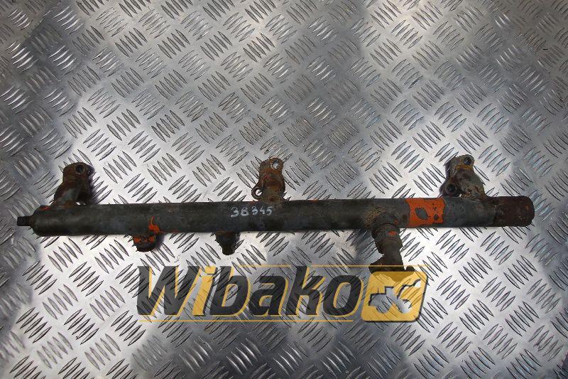 Water mainfold Daewoo D1146 - Ansaugkrümmer für Baumaschine: das Bild 1 Water mainfold Daewoo D1146 - Ansaugkrümmer für Baumaschine: das Bild 1