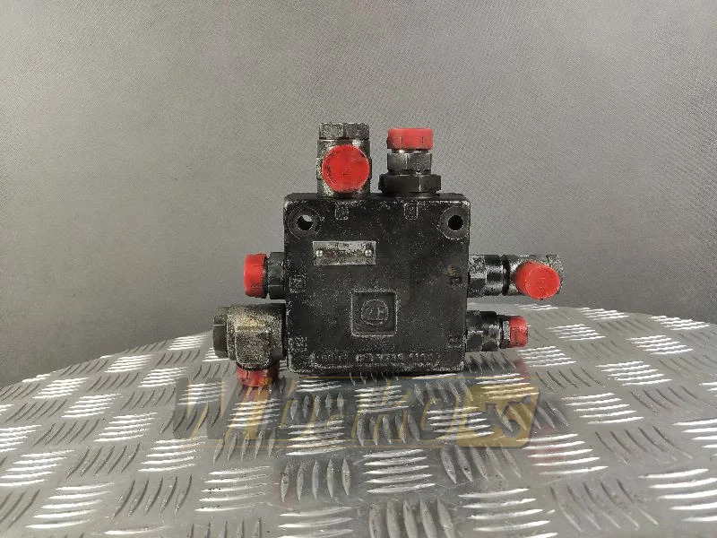 ZF 7730900117 - Hydraulik ventil für Baumaschine: das Bild 1 ZF 7730900117 - Hydraulik ventil für Baumaschine: das Bild 1