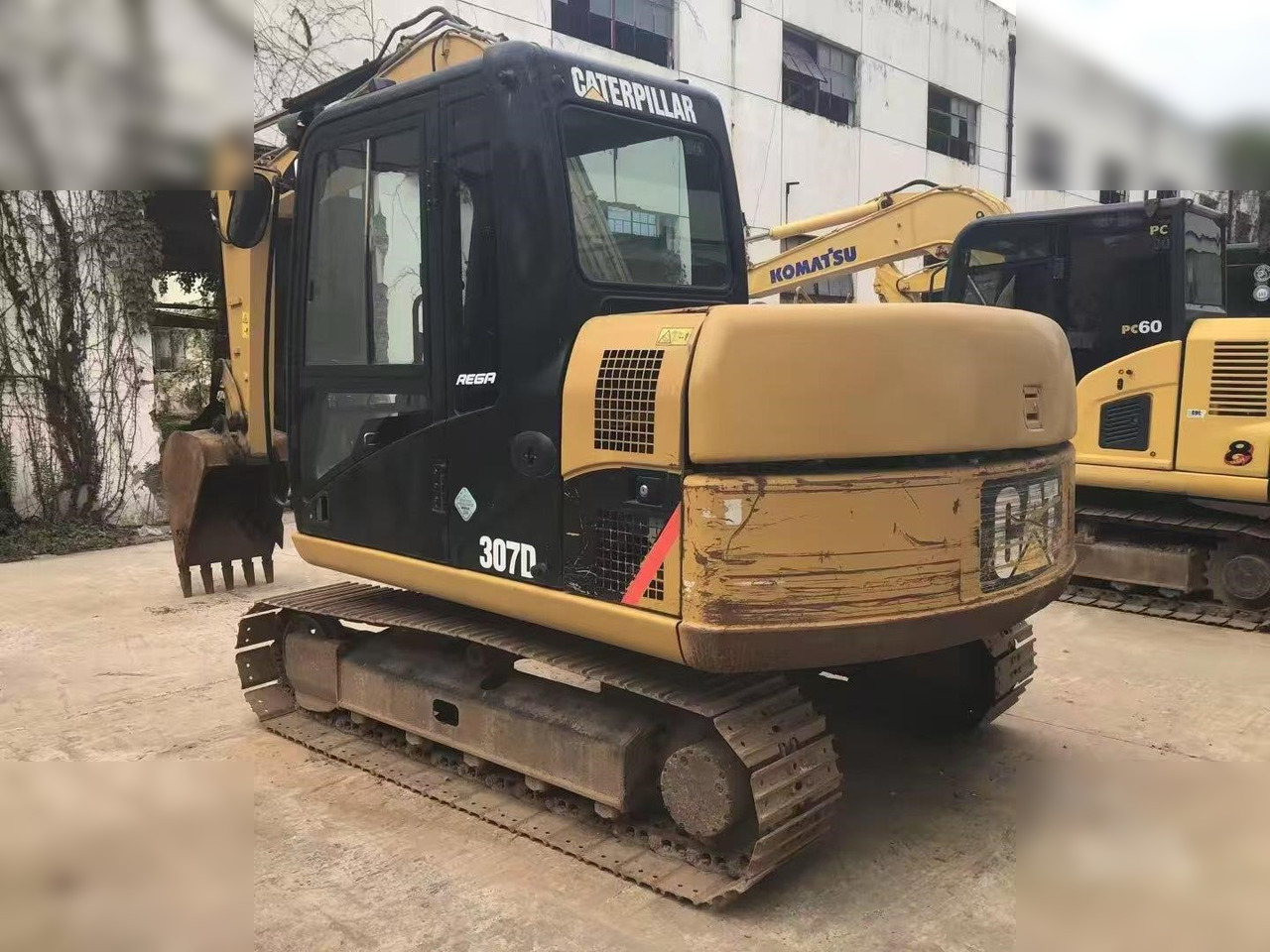 Kettenbagger CATERPILLAR 307D: das Bild 1