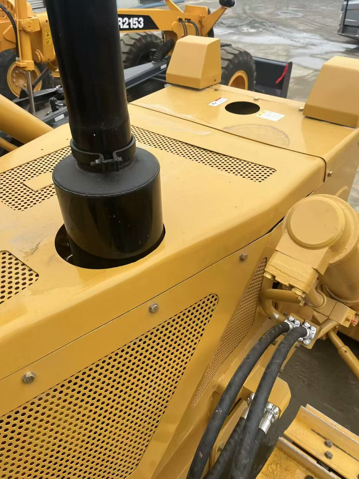 Bulldozer CATERPILLAR D6G: das Bild 6