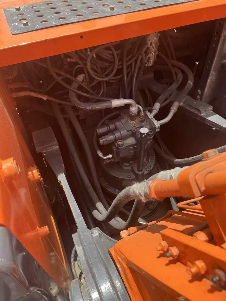Kettenbagger HITACHI ZX200: das Bild 9