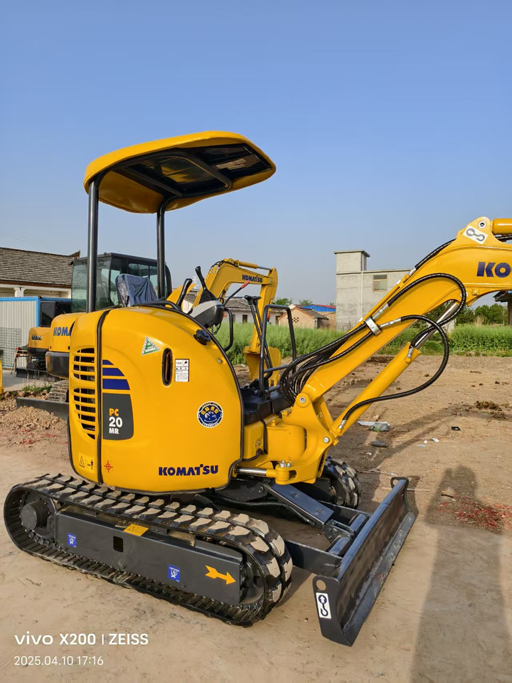 KOMATSU 20MR - Minibagger: das Bild 1 KOMATSU 20MR - Minibagger: das Bild 1