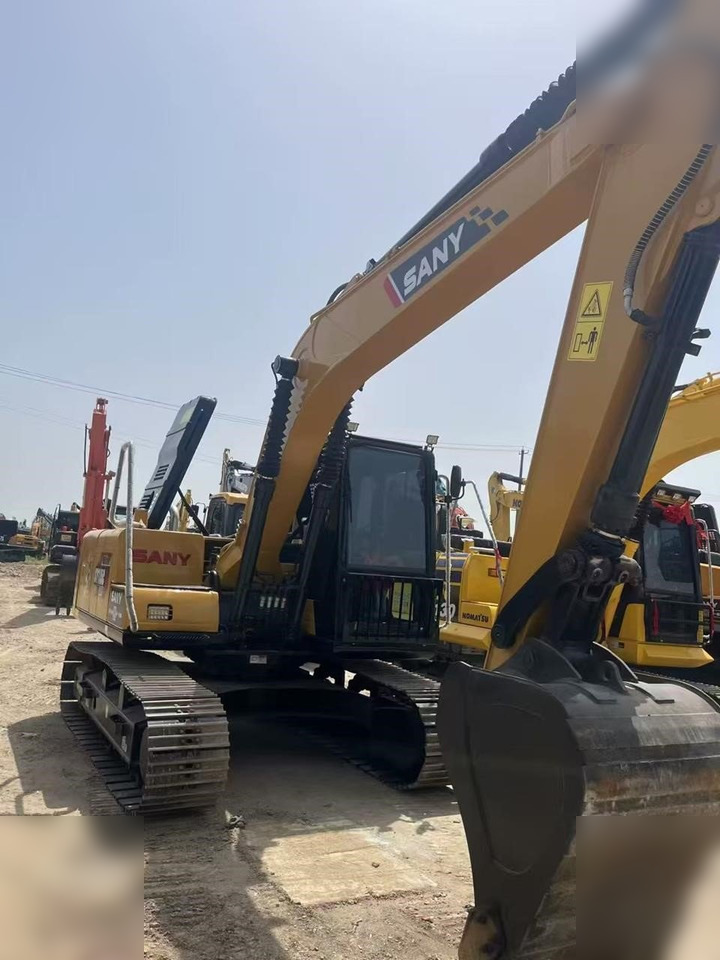 SANY SY135C - Kettenbagger: das Bild 5 SANY SY135C - Kettenbagger: das Bild 5