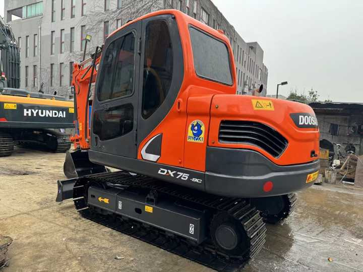 Certified Used Doosan DX75 Mini Excavator | Low Hours, Full Service History | Global Shipping Available - Minibagger: das Bild 5 Certified Used Doosan DX75 Mini Excavator | Low Hours, Full Service History | Global Shipping Available - Minibagger: das Bild 5