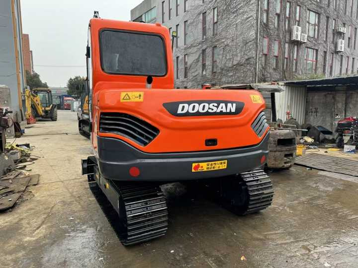 Certified Used Doosan DX75 Mini Excavator | Low Hours, Full Service History | Global Shipping Available - Minibagger: das Bild 3 Certified Used Doosan DX75 Mini Excavator | Low Hours, Full Service History | Global Shipping Available - Minibagger: das Bild 3