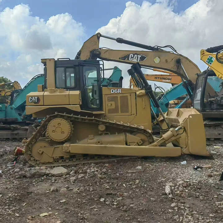 Original Japan Brand Cat D6r Bulldozer in Stock High Quality Cat D5 D6 D7 D10 Bulldozer for Sale - Bulldozer: das Bild 1 Original Japan Brand Cat D6r Bulldozer in Stock High Quality Cat D5 D6 D7 D10 Bulldozer for Sale - Bulldozer: das Bild 1