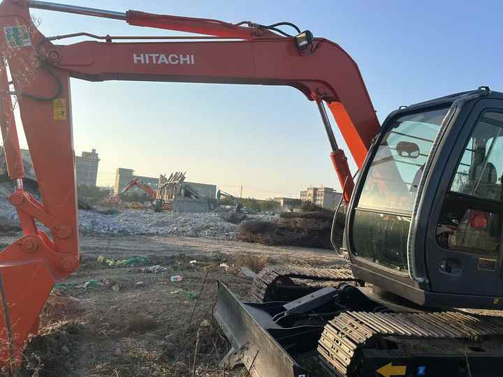 Original Japan Hitachi Used Zx55 Excavator for Sale Used Hitachi Zx60 Zx70 Hydraulic Excavator Hitachi Zaxis 55 Digger - Minibagger: das Bild 5 Original Japan Hitachi Used Zx55 Excavator for Sale Used Hitachi Zx60 Zx70 Hydraulic Excavator Hitachi Zaxis 55 Digger - Minibagger: das Bild 5