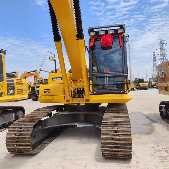PC200-8 Low Working Hour Second Hand 20 Ton Excavator Komatsu Pc200-8 Crawler Excavator Used Komatsu Excavator PC200-8N1 - Bagger: das Bild 2 PC200-8 Low Working Hour Second Hand 20 Ton Excavator Komatsu Pc200-8 Crawler Excavator Used Komatsu Excavator PC200-8N1 - Bagger: das Bild 2