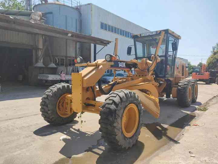 Used Caterpillar CAT 140k Land Road Motor Grader CAT140k Used Grader Cheap Price for Sale - Grader: das Bild 3 Used Caterpillar CAT 140k Land Road Motor Grader CAT140k Used Grader Cheap Price for Sale - Grader: das Bild 3