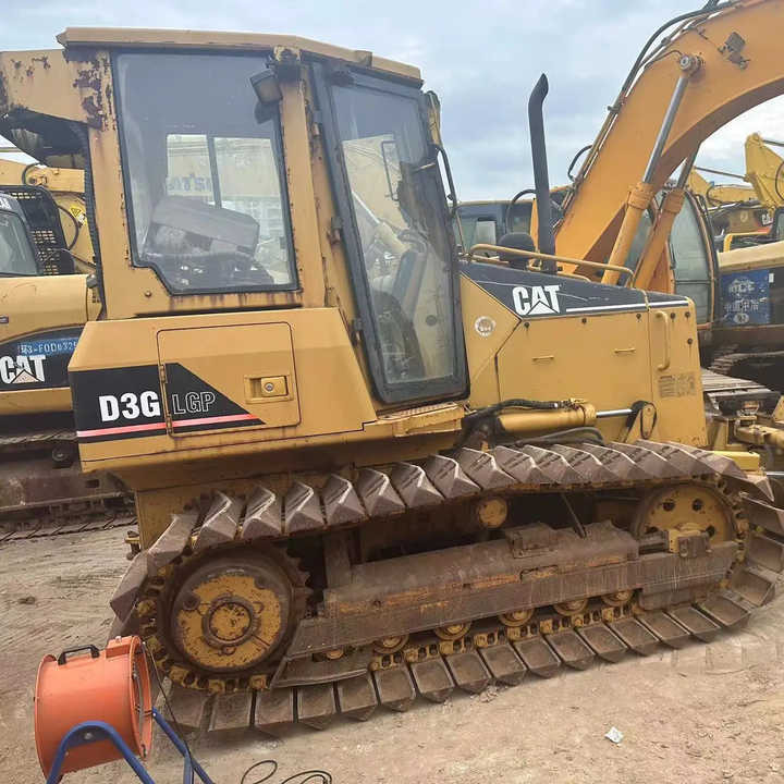 Used Caterpillar CAT D3G Land Road Motor Bulldozer CAT Used Grader Cheap Price for Sale - Bulldozer: das Bild 1 Used Caterpillar CAT D3G Land Road Motor Bulldozer CAT Used Grader Cheap Price for Sale - Bulldozer: das Bild 1