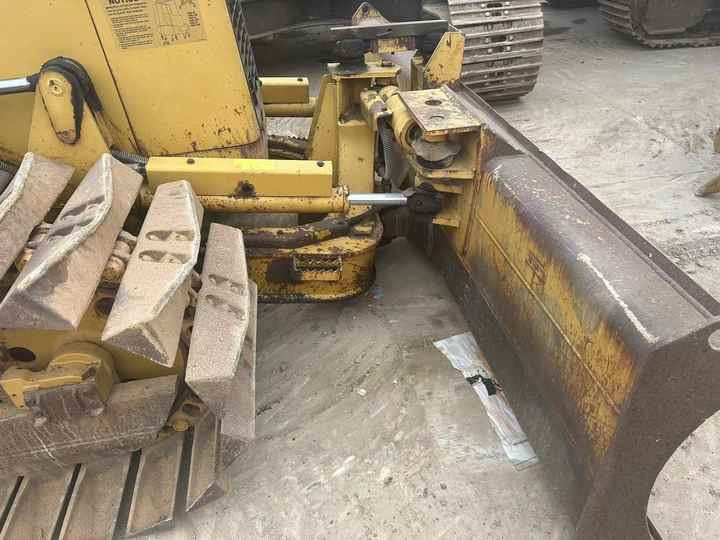 Used Caterpillar CAT D3G Land Road Motor Bulldozer CAT Used Grader Cheap Price for Sale - Bulldozer: das Bild 4 Used Caterpillar CAT D3G Land Road Motor Bulldozer CAT Used Grader Cheap Price for Sale - Bulldozer: das Bild 4