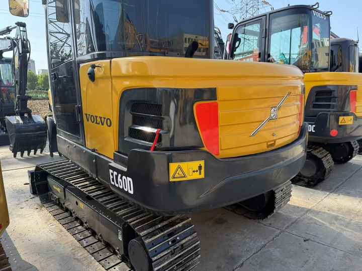Used Digger VOLVO EC60D Construction Machinery Construction Digger Used VOLVO EC60D Cheap Excavator - Minibagger: das Bild 3 Used Digger VOLVO EC60D Construction Machinery Construction Digger Used VOLVO EC60D Cheap Excavator - Minibagger: das Bild 3