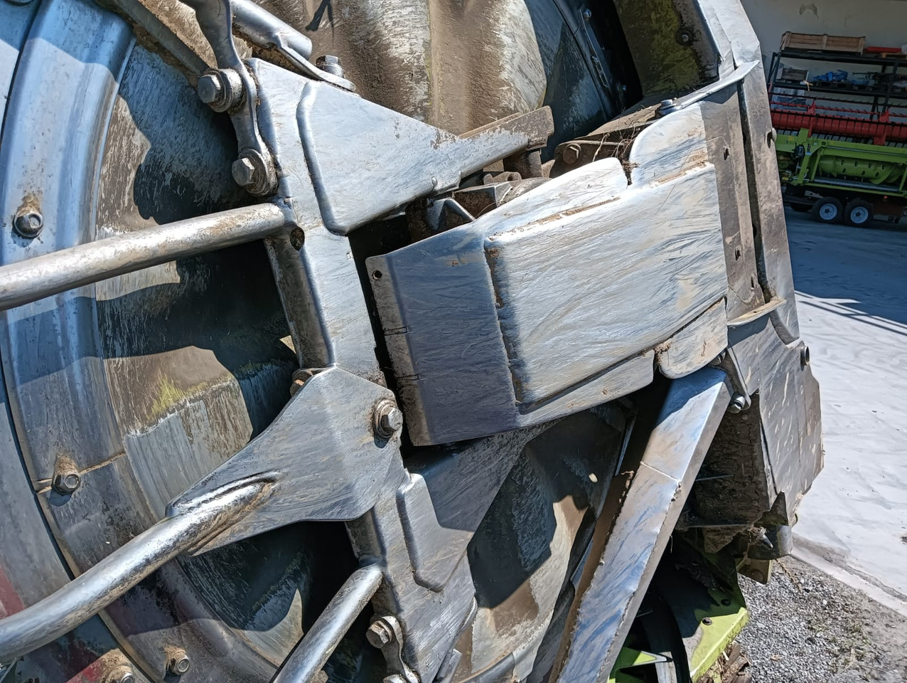CLAAS ORBIS 600 - Ernteforsatz für Häcksler: das Bild 5 CLAAS ORBIS 600 - Ernteforsatz für Häcksler: das Bild 5