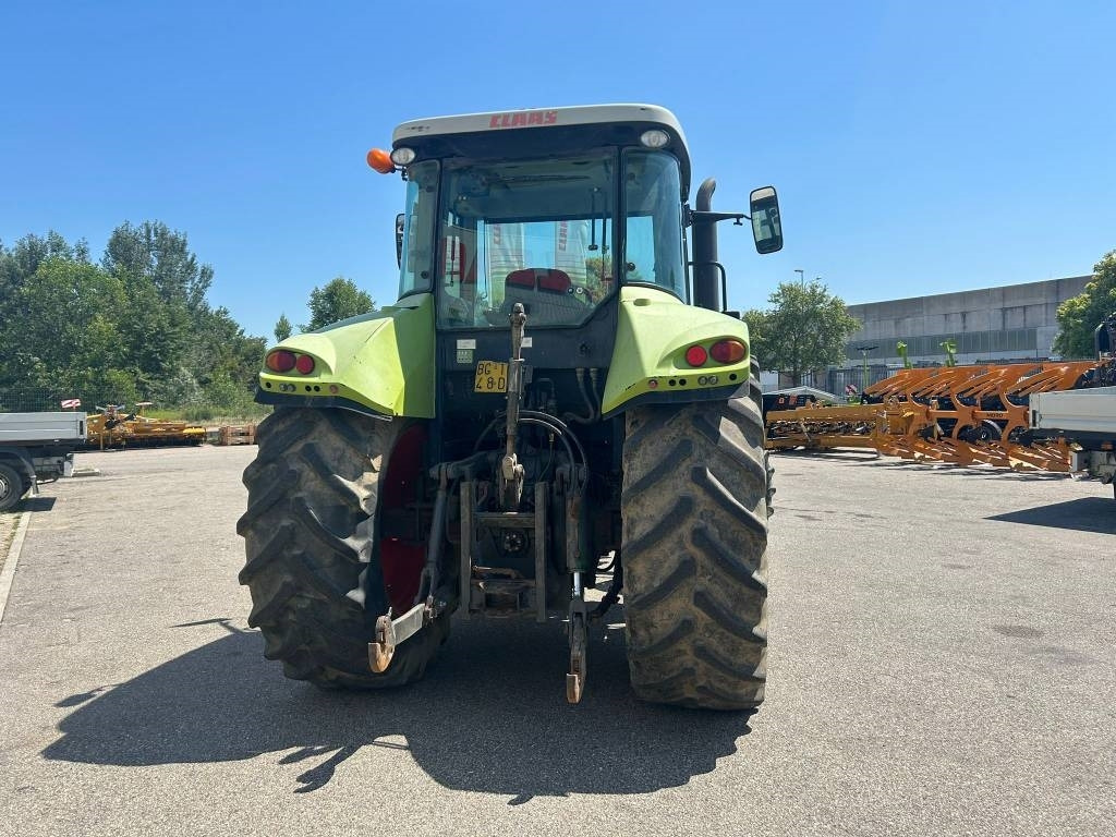 Claas Arion 610 C - Traktor: das Bild 5 Claas Arion 610 C - Traktor: das Bild 5