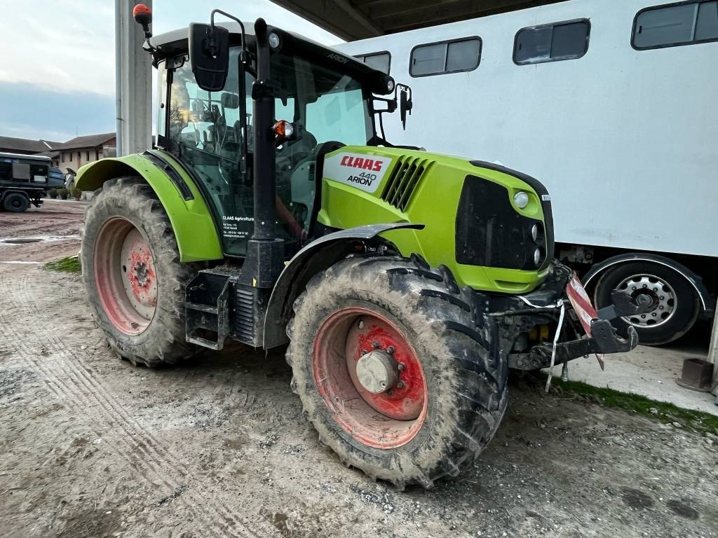 Claas Axion 830 Cmatic - Traktor: das Bild 4 Claas Axion 830 Cmatic - Traktor: das Bild 4