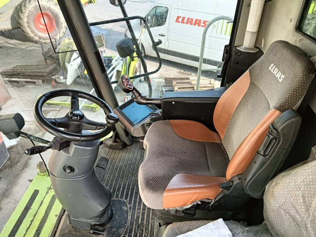 Claas Lexion 570 - Mähdrescher: das Bild 5 Claas Lexion 570 - Mähdrescher: das Bild 5