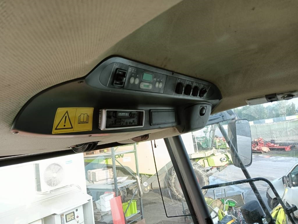 Claas Lexion 570 - Mähdrescher: das Bild 4 Claas Lexion 570 - Mähdrescher: das Bild 4