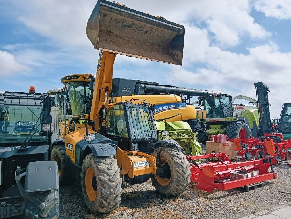 JCB 526-56 Agri - Teleskoplader: das Bild 1 JCB 526-56 Agri - Teleskoplader: das Bild 1