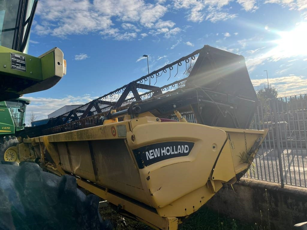 New Holland Tipo 30 - Zubehör für Erntemaschine: das Bild 1 New Holland Tipo 30 - Zubehör für Erntemaschine: das Bild 1