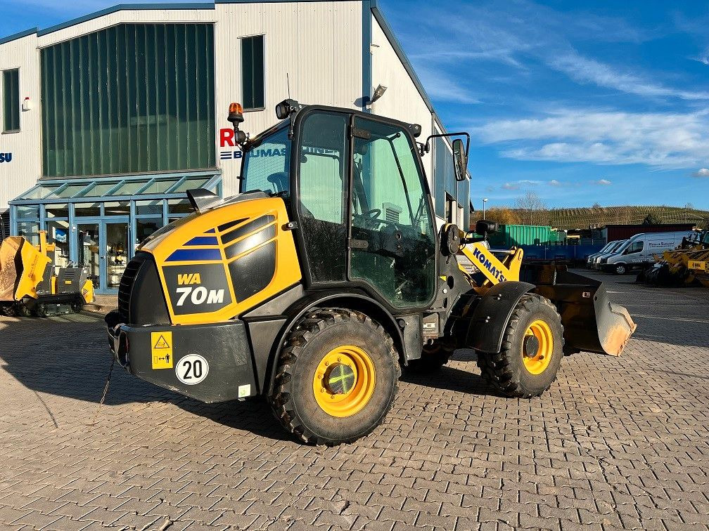 Komatsu WA70M-8E0 - Radlader: das Bild 2 Komatsu WA70M-8E0 - Radlader: das Bild 2