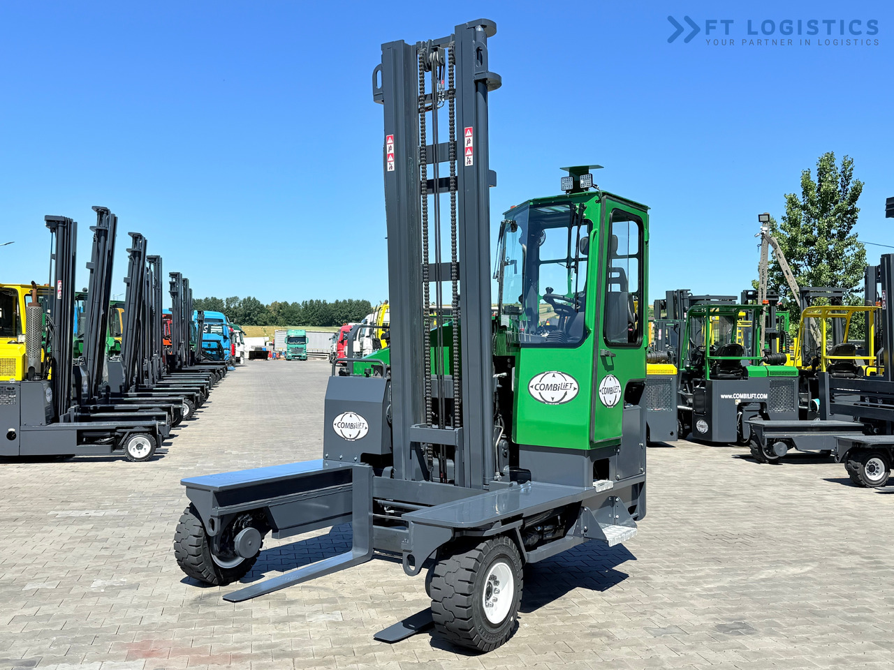 COMBILIFT C5000XL / DIESEL / DUPLEX - 5500MM / FULL CABIN / NEW TYRES / HEATING - Vierwegstapler: das Bild 1 COMBILIFT C5000XL / DIESEL / DUPLEX - 5500MM / FULL CABIN / NEW TYRES / HEATING - Vierwegstapler: das Bild 1