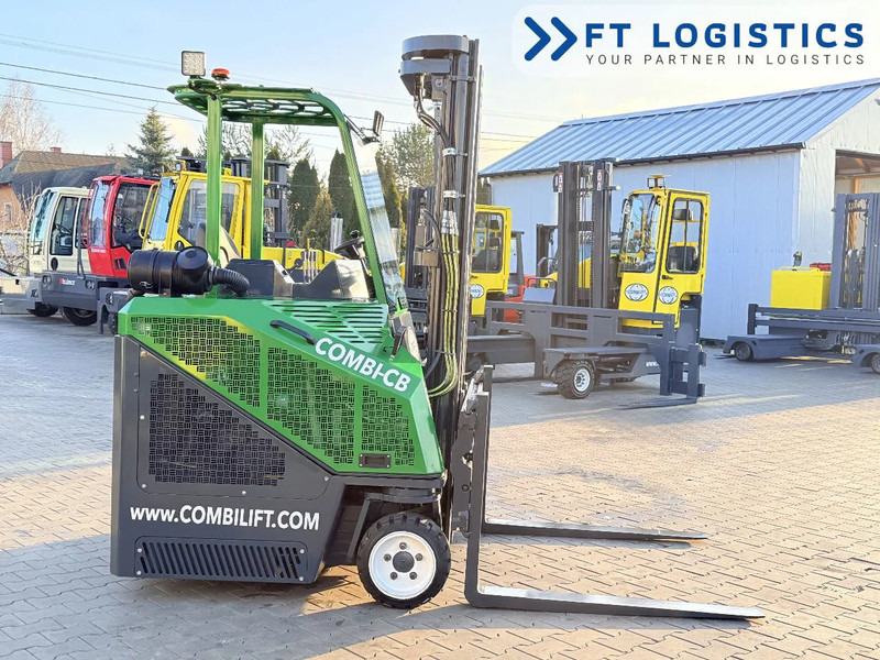 Combilift C2500CB | DIESEL | TRIPLEX 5500MM | FORK POSITIONER | SIDE SHIFT | FREE LIFT | PERFECT CONDITION | A wide range of four-way and - Vierwegstapler: das Bild 4 Combilift C2500CB | DIESEL | TRIPLEX 5500MM | FORK POSITIONER | SIDE SHIFT | FREE LIFT | PERFECT CONDITION | A wide range of four-way and - Vierwegstapler: das Bild 4