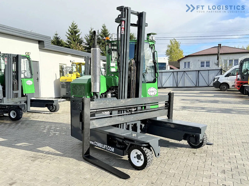 Combilift C3000 / DIESEL / DUPLEX 4200MM / FREE LIFT / WIDE FORK POSITIONER / FULL CABIN / EXCELLENT CONDITION / Wide range of four-way an - Vierwegstapler: das Bild 5 Combilift C3000 / DIESEL / DUPLEX 4200MM / FREE LIFT / WIDE FORK POSITIONER / FULL CABIN / EXCELLENT CONDITION / Wide range of four-way an - Vierwegstapler: das Bild 5