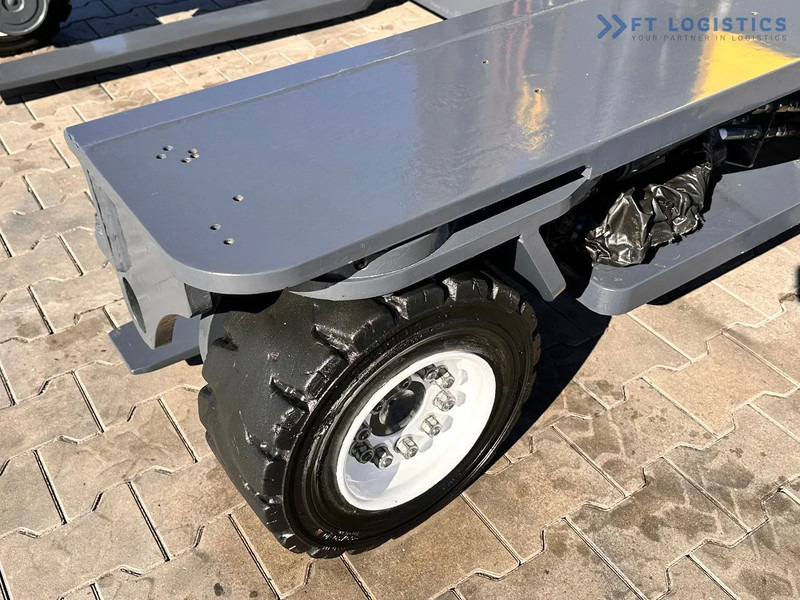 Combilift C4000 / LPG / DUPLEX / 4100MM / SCALE / SIDE SHIFT / LIKE NEW C4000 / LPG / DUPLEX / 4100MM / SCALE / SIDE SHIFT / LIKE NEW - Vierwegstapler: das Bild 4 Combilift C4000 / LPG / DUPLEX / 4100MM / SCALE / SIDE SHIFT / LIKE NEW C4000 / LPG / DUPLEX / 4100MM / SCALE / SIDE SHIFT / LIKE NEW - Vierwegstapler: das Bild 4