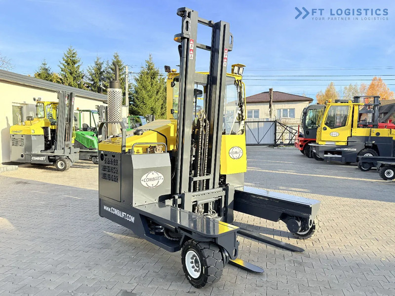 Combilift C4000 – LPG – DUPLEX 4600mm – FREE LIFT – SIDE SHIFT – EXCELLENT CONDITION Wide selection of four-way and side-loading forklifts - Vierwegstapler: das Bild 4 Combilift C4000 – LPG – DUPLEX 4600mm – FREE LIFT – SIDE SHIFT – EXCELLENT CONDITION Wide selection of four-way and side-loading forklifts - Vierwegstapler: das Bild 4