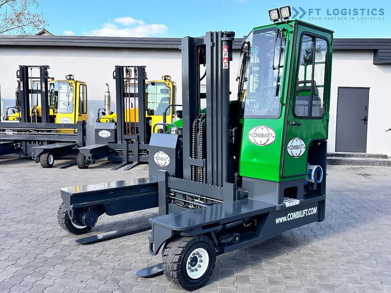 Combilift C4000 / TRIPLEX / 4900MM / LPG / FREE LIFT / FORK SHIFT / LIKE NEW C4000 / TRIPLEX / 4900MM / LPG / FREE LIFT / FORK SHIFT / LIK - Vierwegstapler: das Bild 3 Combilift C4000 / TRIPLEX / 4900MM / LPG / FREE LIFT / FORK SHIFT / LIKE NEW C4000 / TRIPLEX / 4900MM / LPG / FREE LIFT / FORK SHIFT / LIK - Vierwegstapler: das Bild 3