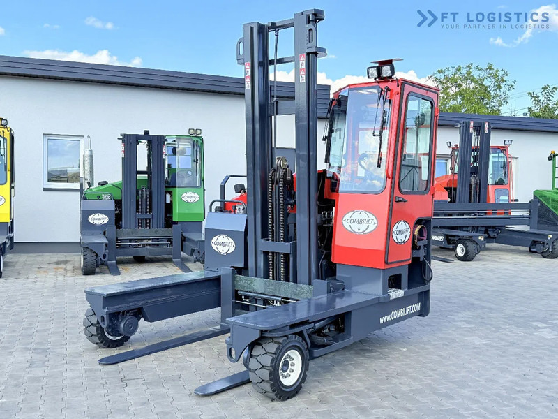 Combilift C4500 / GAS / DUPLEX - 4500MM / POSITIONER / FREE LIFT / FULL CABIN / ONLY 6178H / CONDITION - LIKE NEW! C4500 / GAS / DUPLEX - - Vierwegstapler: das Bild 3 Combilift C4500 / GAS / DUPLEX - 4500MM / POSITIONER / FREE LIFT / FULL CABIN / ONLY 6178H / CONDITION - LIKE NEW! C4500 / GAS / DUPLEX - - Vierwegstapler: das Bild 3