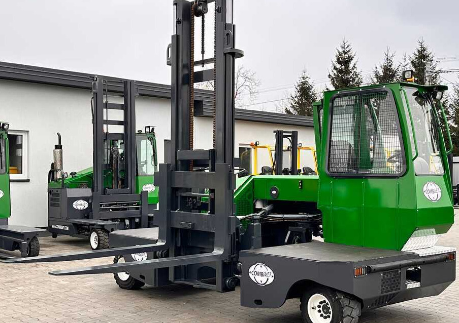 Combilift C5000SL / DIESEL / 4500MM / DUPLEX / CABIN / PLATFORMS / LIKE NEW - Seitenstapler: das Bild 1 Combilift C5000SL / DIESEL / 4500MM / DUPLEX / CABIN / PLATFORMS / LIKE NEW - Seitenstapler: das Bild 1
