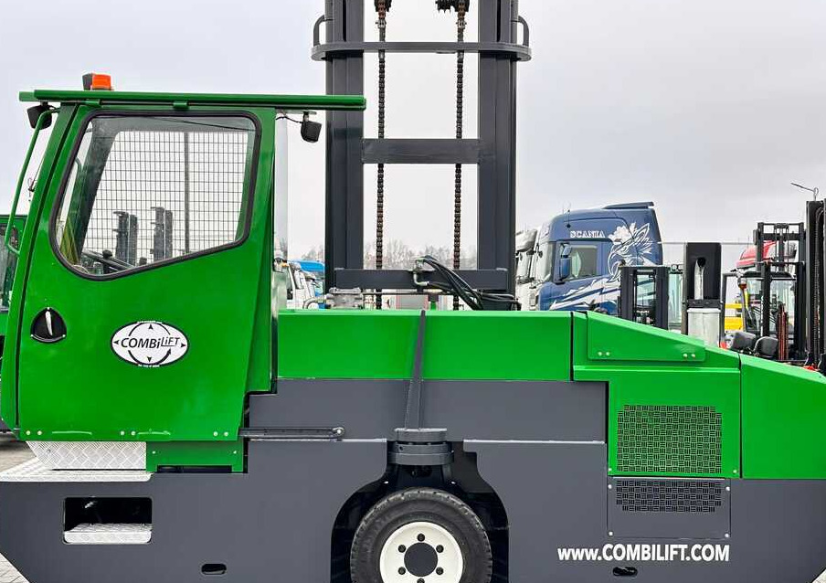 Combilift C5000SL / DIESEL / 4500MM / DUPLEX / CABIN / PLATFORMS / LIKE NEW - Seitenstapler: das Bild 4 Combilift C5000SL / DIESEL / 4500MM / DUPLEX / CABIN / PLATFORMS / LIKE NEW - Seitenstapler: das Bild 4