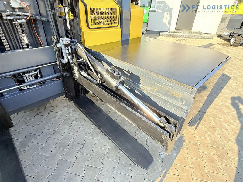 Combilift C6000SR / DUPLEX / 4200MM / LOAD CLAMP ON FORKS / FREE LIFT / DIESEL / POSITIONER / NEW TIRES / LIKE NEW / Wide range of four-wa - Vierwegstapler: das Bild 5 Combilift C6000SR / DUPLEX / 4200MM / LOAD CLAMP ON FORKS / FREE LIFT / DIESEL / POSITIONER / NEW TIRES / LIKE NEW / Wide range of four-wa - Vierwegstapler: das Bild 5