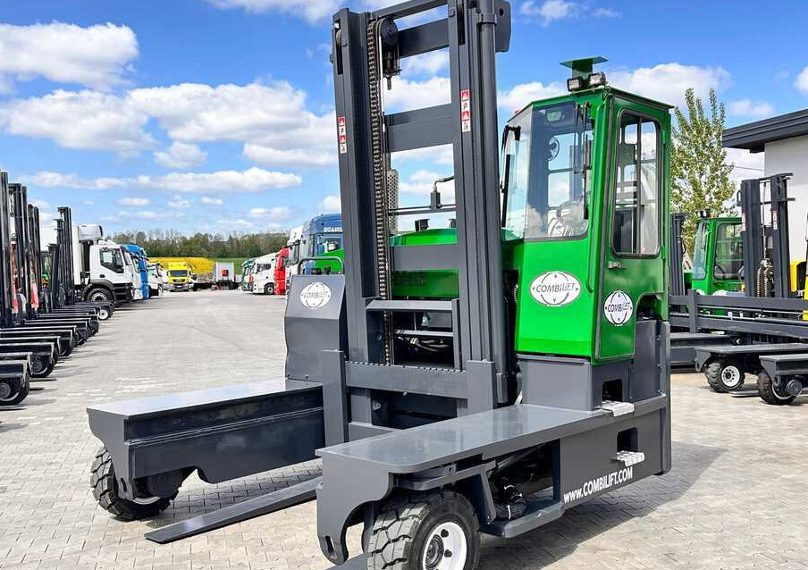Combilift C8000 / DIESEL / 4600MM / DUPLEX / KUBOTA / EXCELLENT CONDITION - Vierwegstapler: das Bild 2 Combilift C8000 / DIESEL / 4600MM / DUPLEX / KUBOTA / EXCELLENT CONDITION - Vierwegstapler: das Bild 2