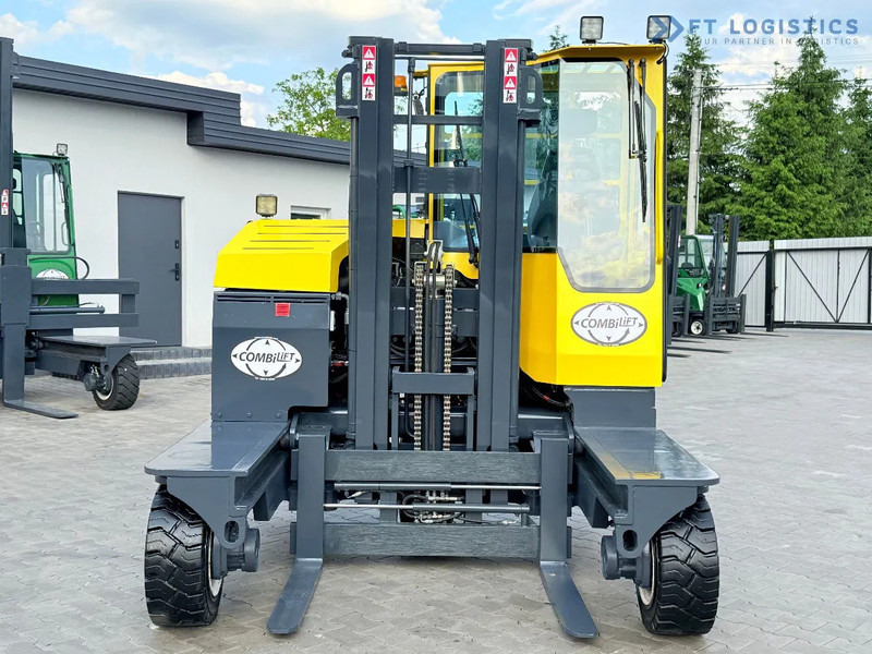 Combilift COMBILIFT C3000XL LARGE CABIN – DUPLEX 3200mm – Year 2015 – LPG – FREE LIFT – SIDESHIFT – CONDITION 5/5 COMBILIFT C3000XL LARGE - Vierwegstapler: das Bild 4 Combilift COMBILIFT C3000XL LARGE CABIN – DUPLEX 3200mm – Year 2015 – LPG – FREE LIFT – SIDESHIFT – CONDITION 5/5 COMBILIFT C3000XL LARGE - Vierwegstapler: das Bild 4