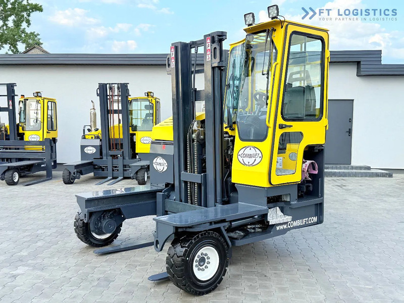 Combilift COMBILIFT C3000XL LARGE CABIN – DUPLEX 3200mm – Year 2015 – LPG – FREE LIFT – SIDESHIFT – CONDITION 5/5 COMBILIFT C3000XL LARGE - Vierwegstapler: das Bild 1 Combilift COMBILIFT C3000XL LARGE CABIN – DUPLEX 3200mm – Year 2015 – LPG – FREE LIFT – SIDESHIFT – CONDITION 5/5 COMBILIFT C3000XL LARGE - Vierwegstapler: das Bild 1