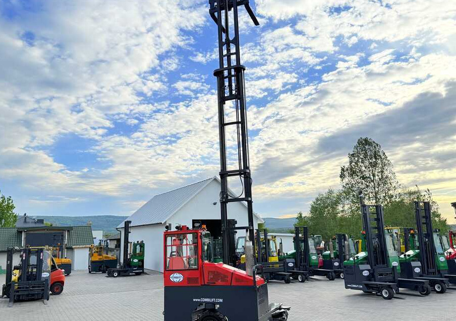 Vierwegstapler Combilift COMBILIFT C4000 – TRIPLEX 9300 mm – Year 2017 – GAS – FREE LIFT – FORK SIDE SHIFT – CONDITION 5/5: das Bild 40