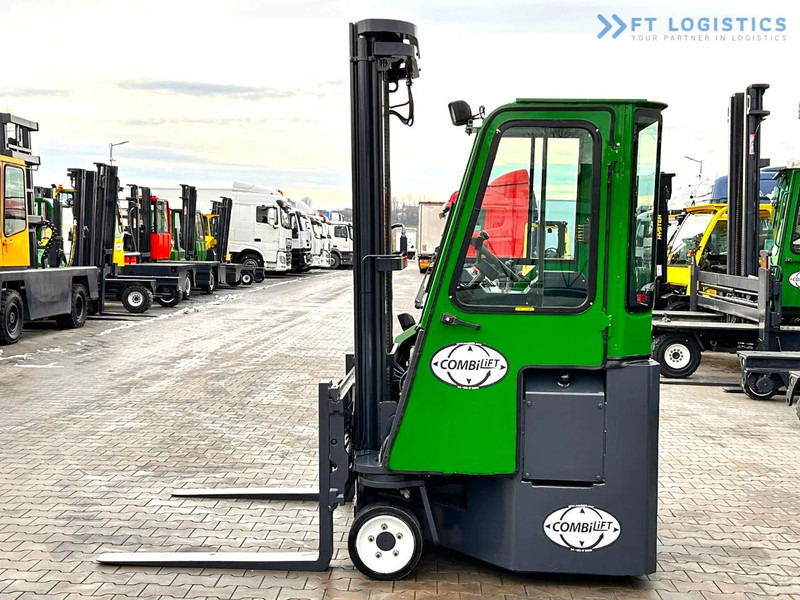 Combilift Combilift C3000CB - DUPLEX 4000mm - Year 2015 - / CABIN - HEATING / ONLY 6546 MTH / EXCELLENT CONDITION / LIKE NEW! Combilift C3 - Vierwegstapler: das Bild 4 Combilift Combilift C3000CB - DUPLEX 4000mm - Year 2015 - / CABIN - HEATING / ONLY 6546 MTH / EXCELLENT CONDITION / LIKE NEW! Combilift C3 - Vierwegstapler: das Bild 4