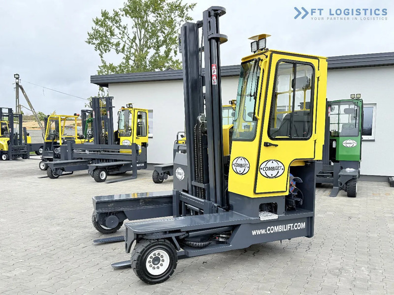 Combilift Combilift FOUR-WAY / MULTI-DIRECTIONAL FORKLIFT C4000 / GAS / DUPLEX 4600MM / ONLY 5614 OPERATING HOURS / FORK POSITIONER / FULL - Vierwegstapler: das Bild 2 Combilift Combilift FOUR-WAY / MULTI-DIRECTIONAL FORKLIFT C4000 / GAS / DUPLEX 4600MM / ONLY 5614 OPERATING HOURS / FORK POSITIONER / FULL - Vierwegstapler: das Bild 2