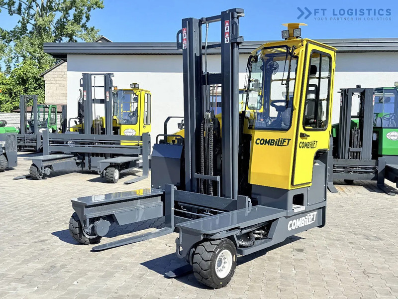 Combilift Combilift FOUR-WAY MULTIDIRECTIONAL FORKLIFT C4000 / DIESEL / DUPLEX 4100MM / ONLY 2888 HOURS / FORK POSITIONER / FULL CABIN – H - Vierwegstapler: das Bild 3 Combilift Combilift FOUR-WAY MULTIDIRECTIONAL FORKLIFT C4000 / DIESEL / DUPLEX 4100MM / ONLY 2888 HOURS / FORK POSITIONER / FULL CABIN – H - Vierwegstapler: das Bild 3