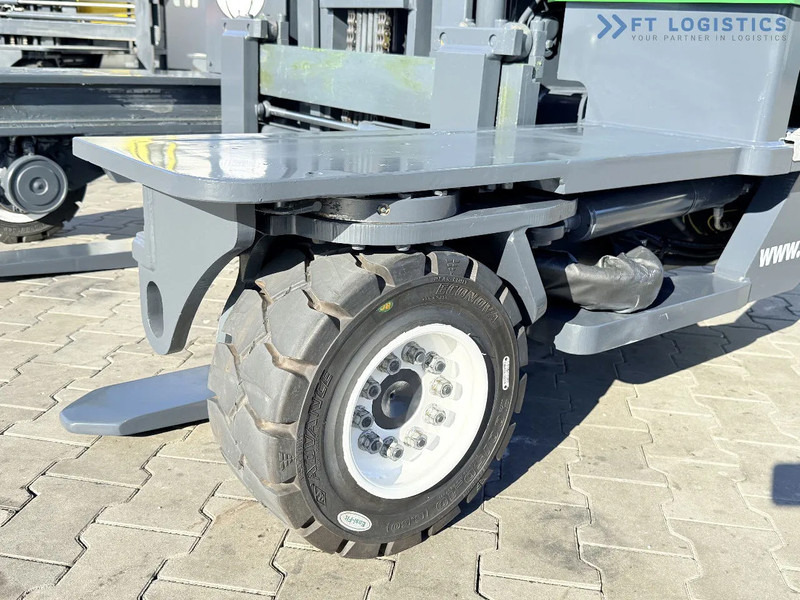 Combilift Combilift Four-Way Multi-Directional Forklift C3500 / Diesel / Duplex 4100 mm / Only 1532 Operating Hours / Fork Positioner / Fu - Vierwegstapler: das Bild 4 Combilift Combilift Four-Way Multi-Directional Forklift C3500 / Diesel / Duplex 4100 mm / Only 1532 Operating Hours / Fork Positioner / Fu - Vierwegstapler: das Bild 4