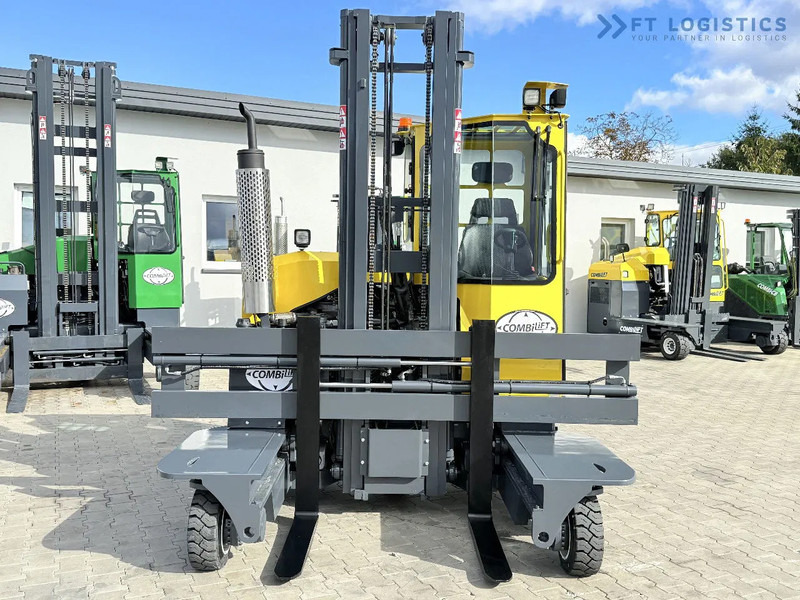 Combilift FOUR-WAY / MULTI-DIRECTIONAL FORKLIFT / ONLY 491 HOURS / C2500 / GAS / DUPLEX 4600MM / SHORT – ONLY 1900MM / WIDTH 2700MM WITH F - Vierwegstapler: das Bild 4 Combilift FOUR-WAY / MULTI-DIRECTIONAL FORKLIFT / ONLY 491 HOURS / C2500 / GAS / DUPLEX 4600MM / SHORT – ONLY 1900MM / WIDTH 2700MM WITH F - Vierwegstapler: das Bild 4