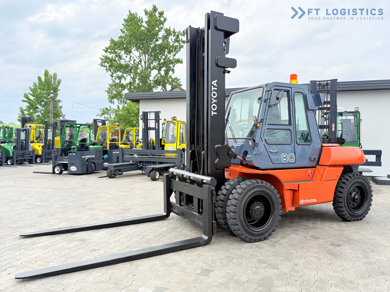 TOYOTA 60-5FD80 / DIESEL / DUPLEX - 4500MM / NEW TYRES / HEATED CABIN / 8 TON / UDT / EXCELLENT CONDITION - Dieselstapler: das Bild 1 TOYOTA 60-5FD80 / DIESEL / DUPLEX - 4500MM / NEW TYRES / HEATED CABIN / 8 TON / UDT / EXCELLENT CONDITION - Dieselstapler: das Bild 1
